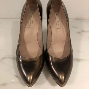Pura López bronze heels
